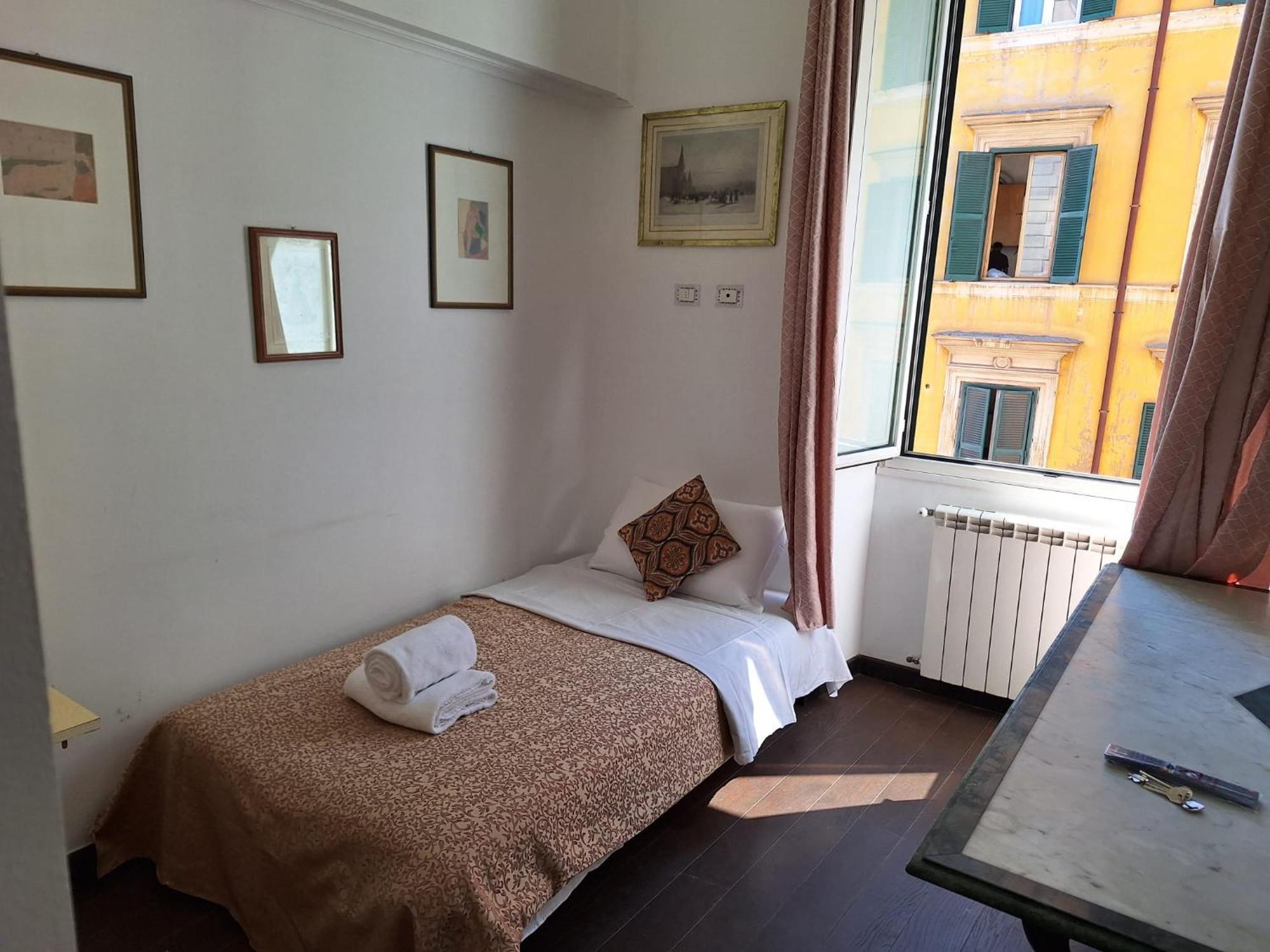 罗马 Casa Fanti 57旅舍 外观 照片