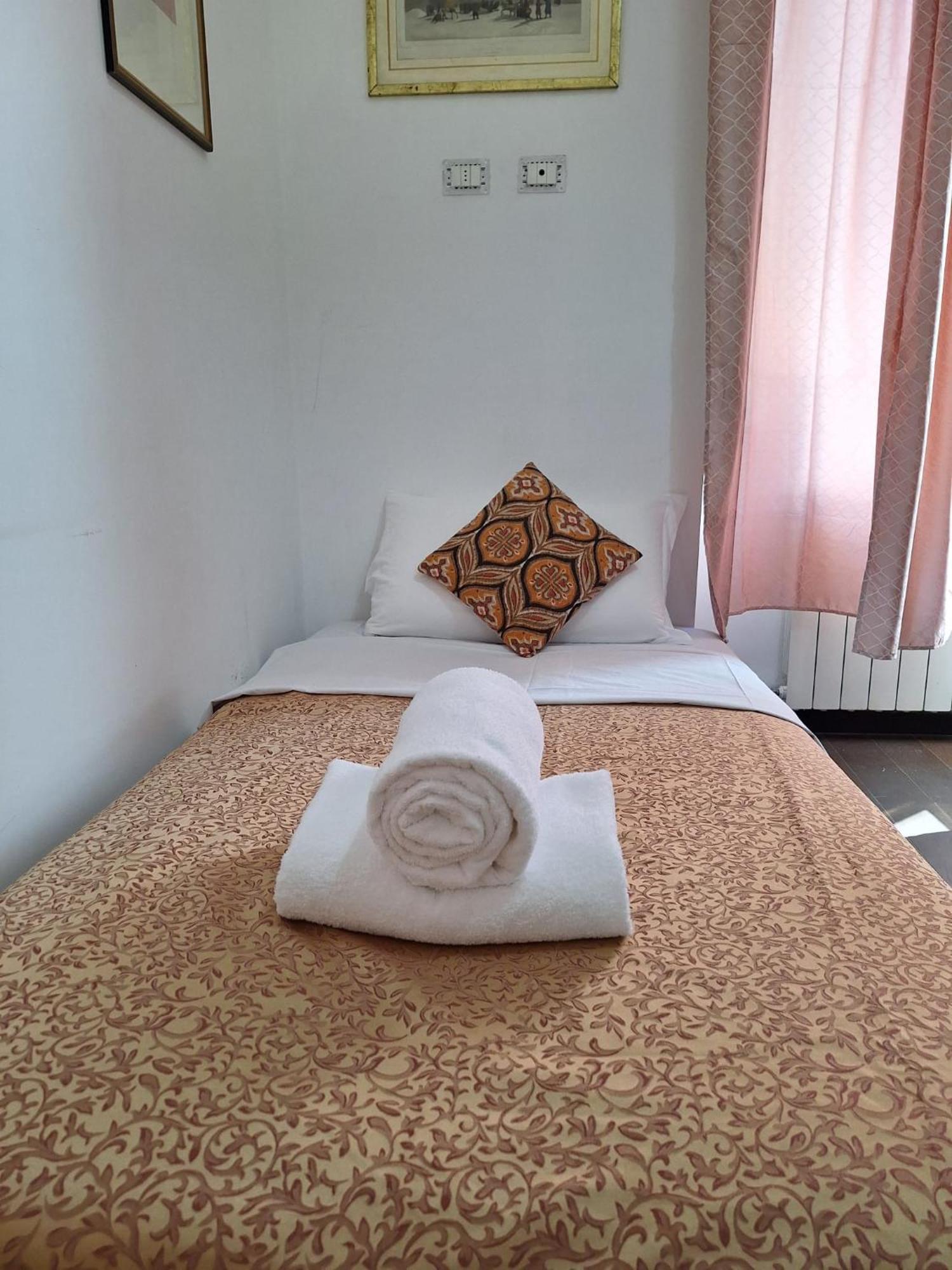罗马 Casa Fanti 57旅舍 外观 照片
